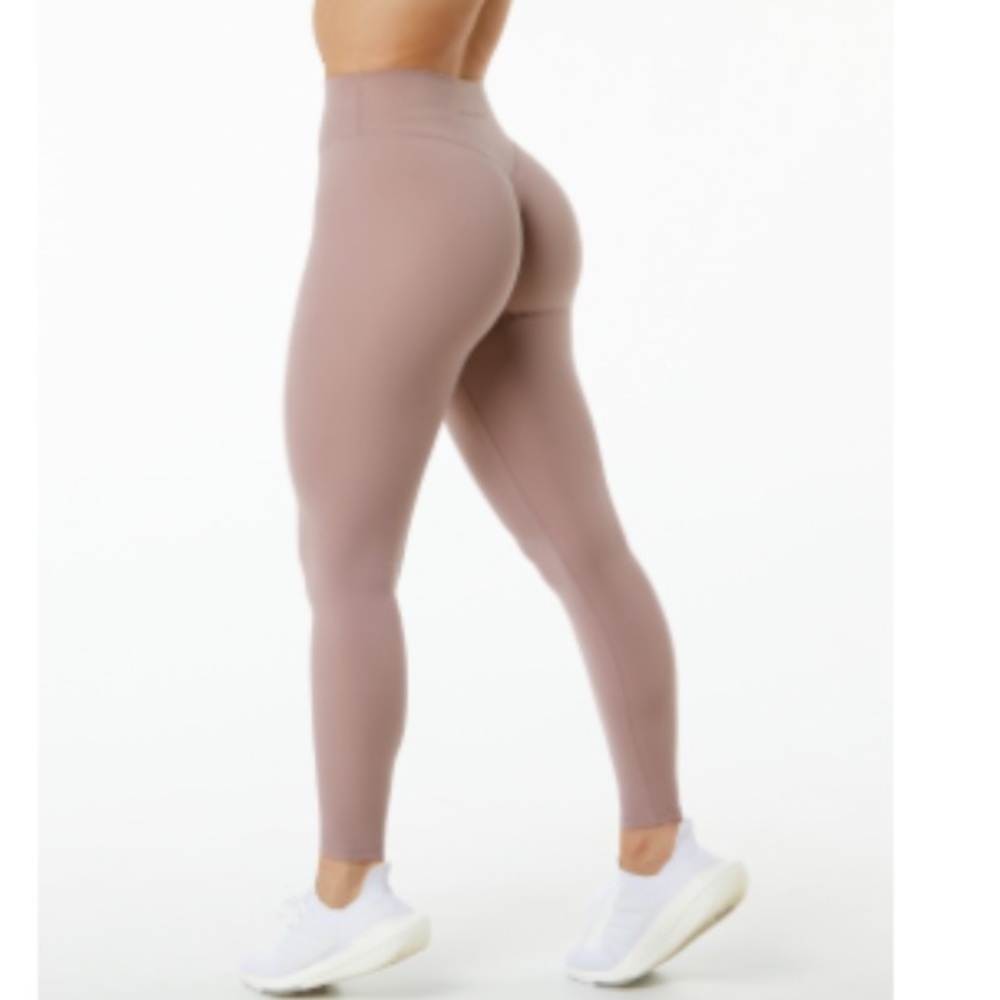 Alphalux Wonder
Legging - Passive Purple